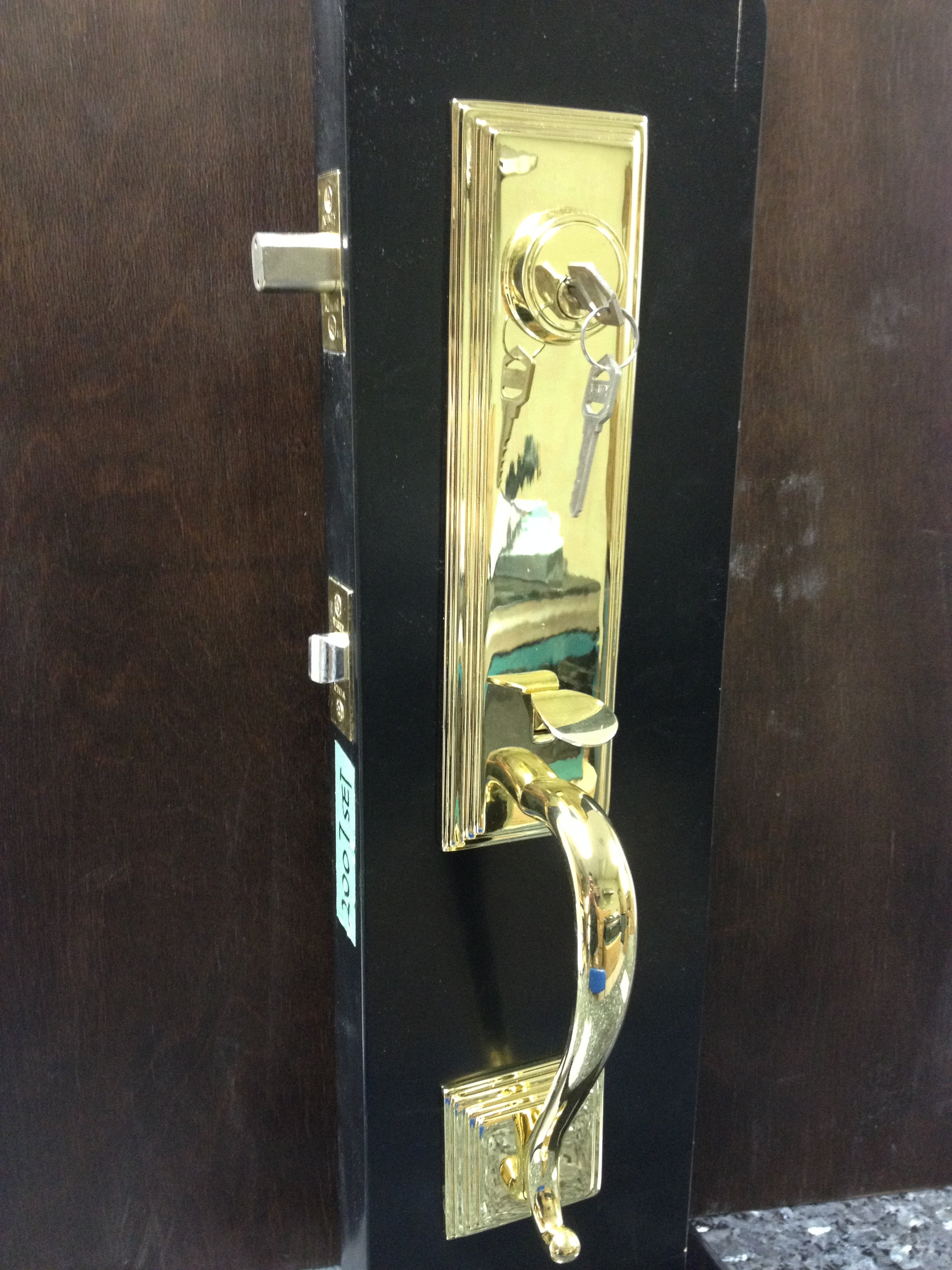 Handle Locks