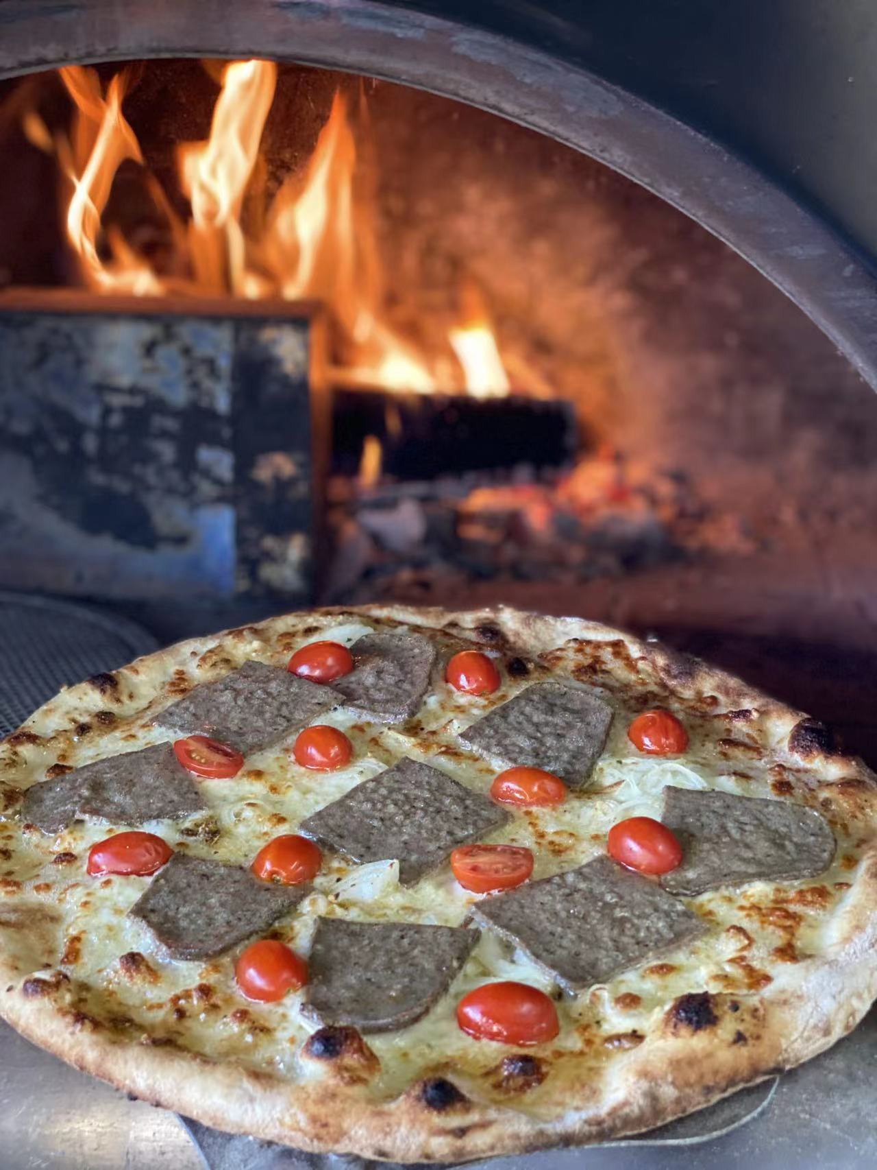 Pizza Oven, 35000 BTUs Gas and Wood Outdoor Stainless Steel HPO03SH, Accessories and Cover Included - RenoShop