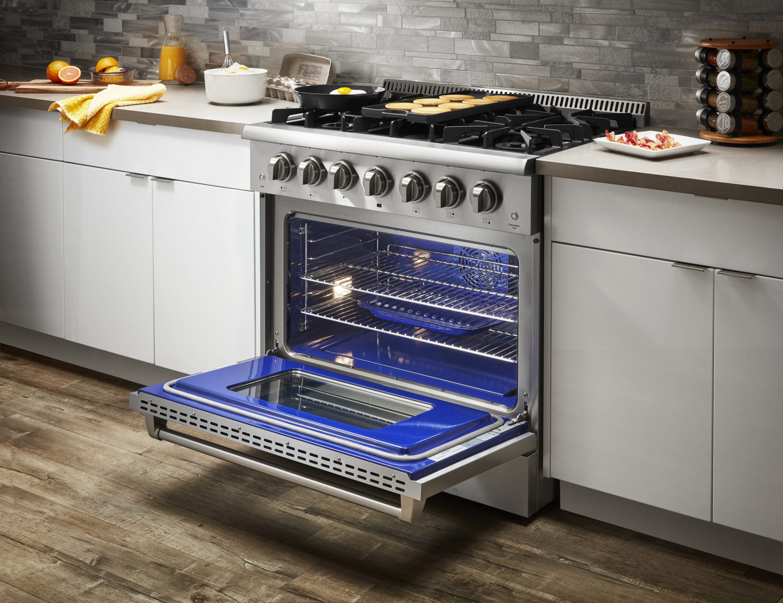 36" Stainless Steel Professional Gas Range HRG3618U - RenoShop