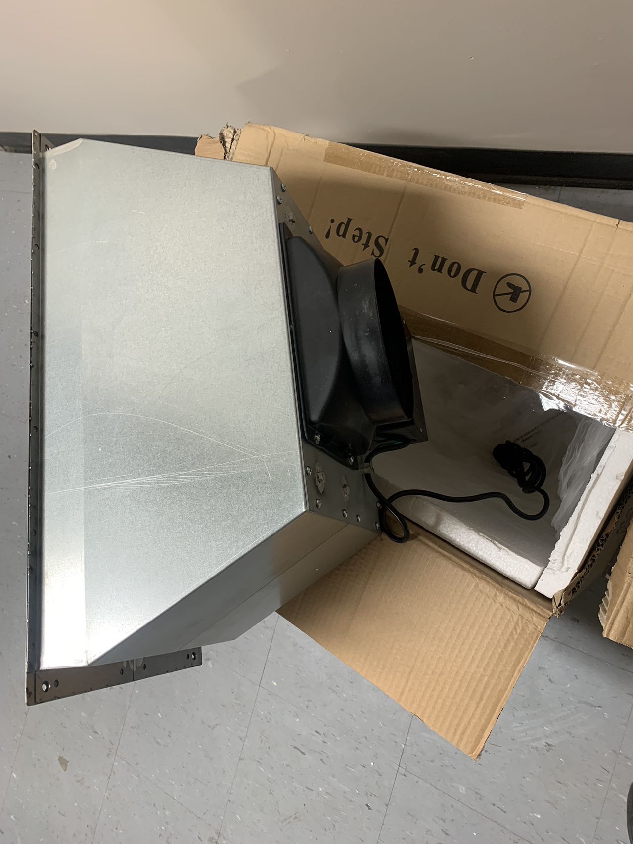 Copper Island Mount Rangehood 003-423027-HO-CES (Open Box) - RenoShop