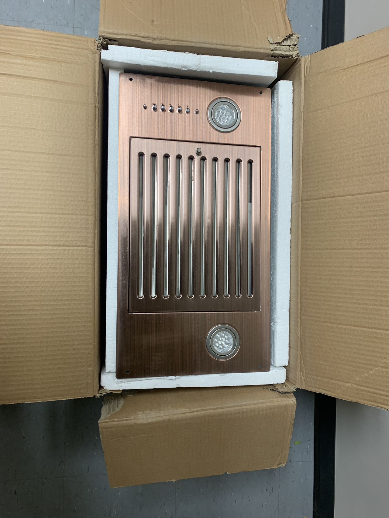 Copper Island Mount Rangehood 003-423027-HO-CES (Open Box) - RenoShop